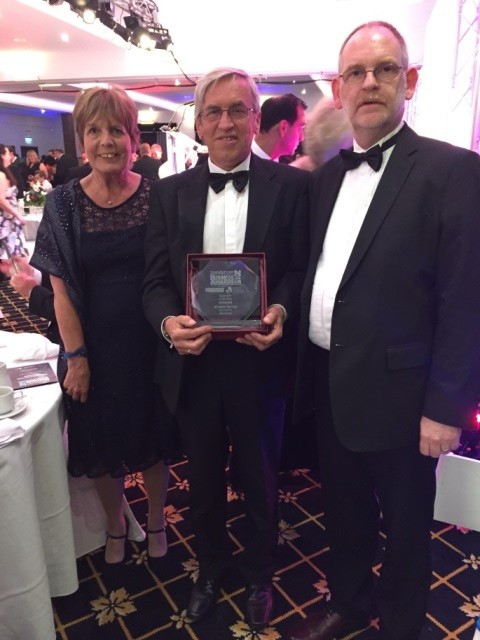 (l-r) Maureen Cooper, Brain Cooper and Tim Parkinson with our award.