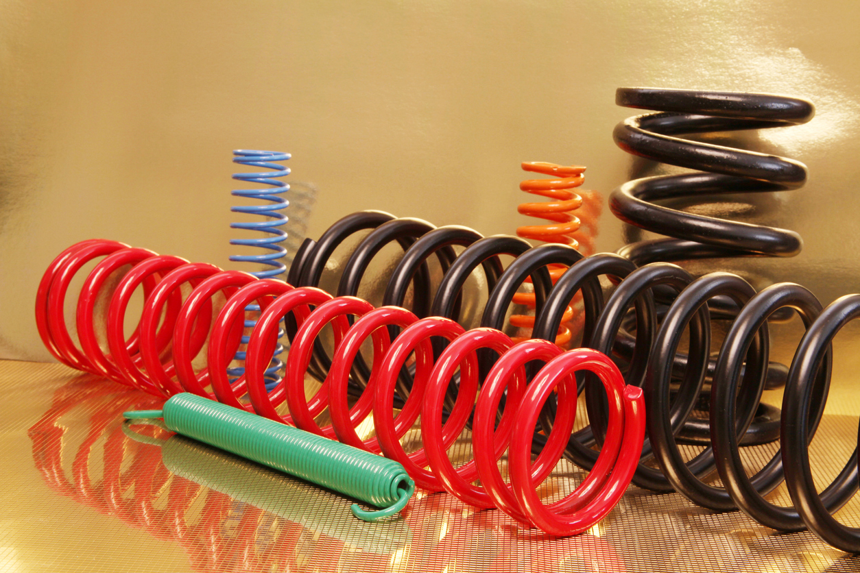 metal springs of different sizes